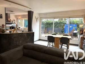 Apartment at Créteil (94000)