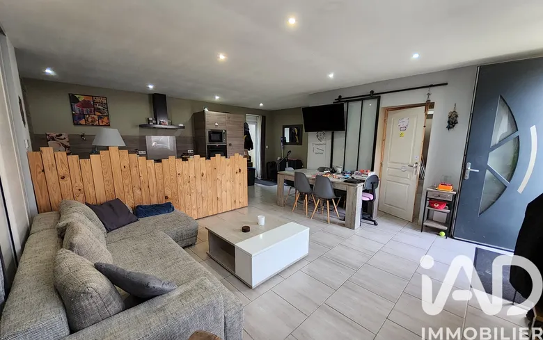 Maison 6 pièces 163 m² · à Séris · 163 m² · 216 000 €