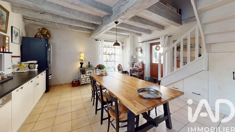 Maison 9 pièces 220 m² · à Le Petit-Pressigny · 220 m² · 199 900 €