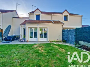 Townhouse in Saint-Fargeau-Ponthierry (77310)