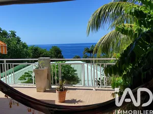 House at Pointe-Noire (97116)