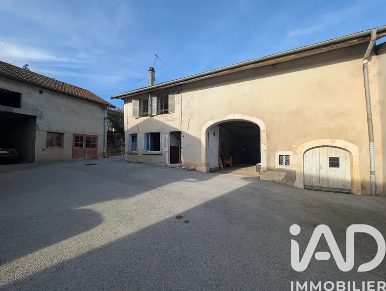 Maison 5 pièces 105 m² · à Géovreisset · 105 m² · 110 000 €