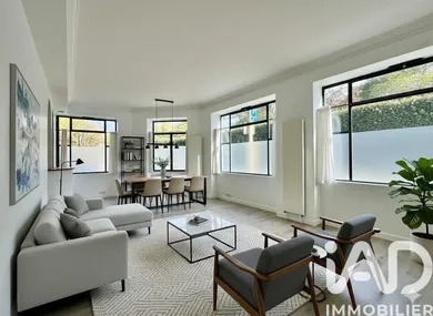 Duplex à Courbevoie (92400)