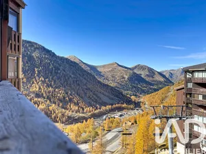 Apartment at Isola 2000 (06420)