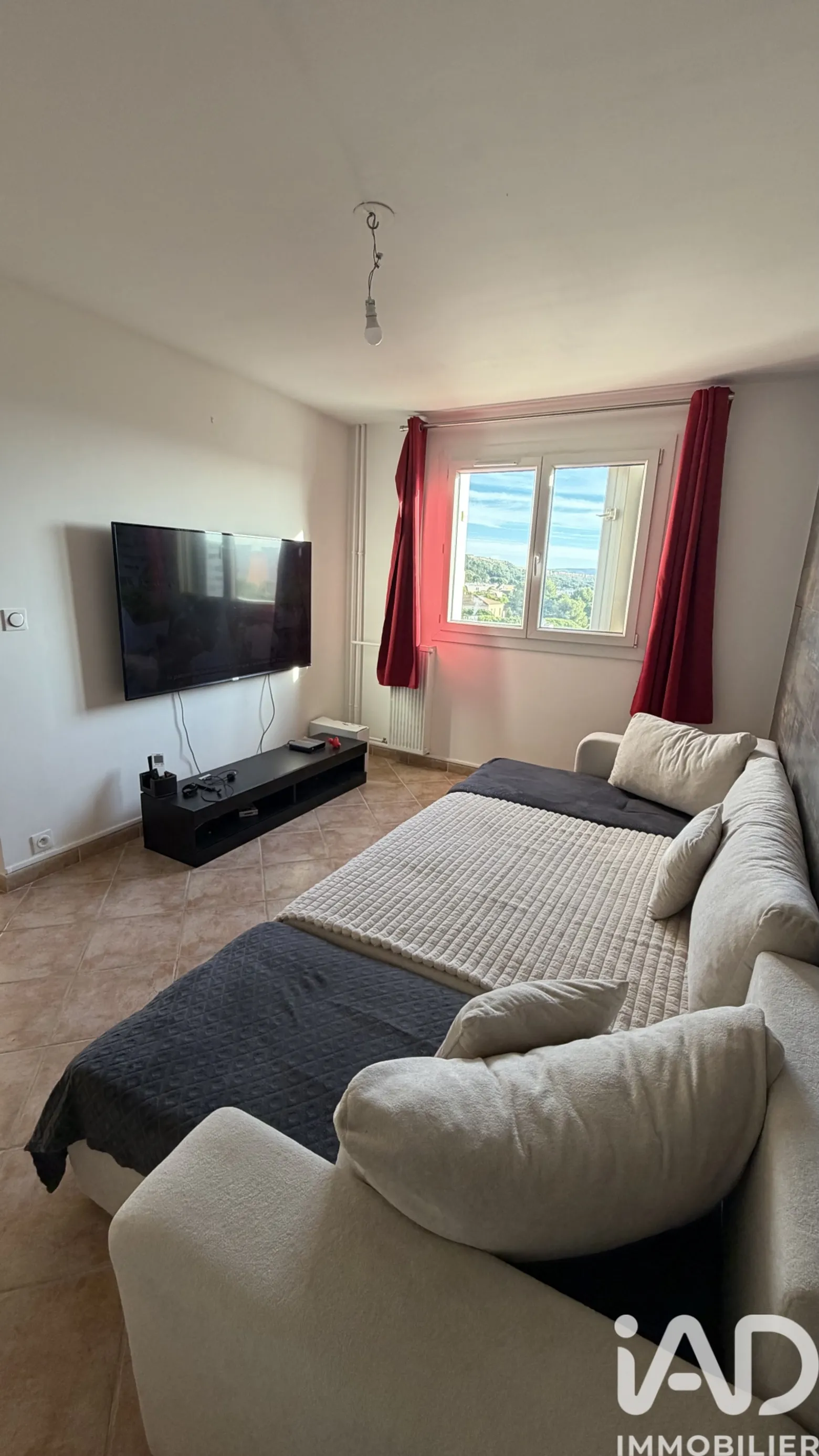 Vente appartement à Vitrolles (13127) : appartement 5 pièces 98 m² — 2