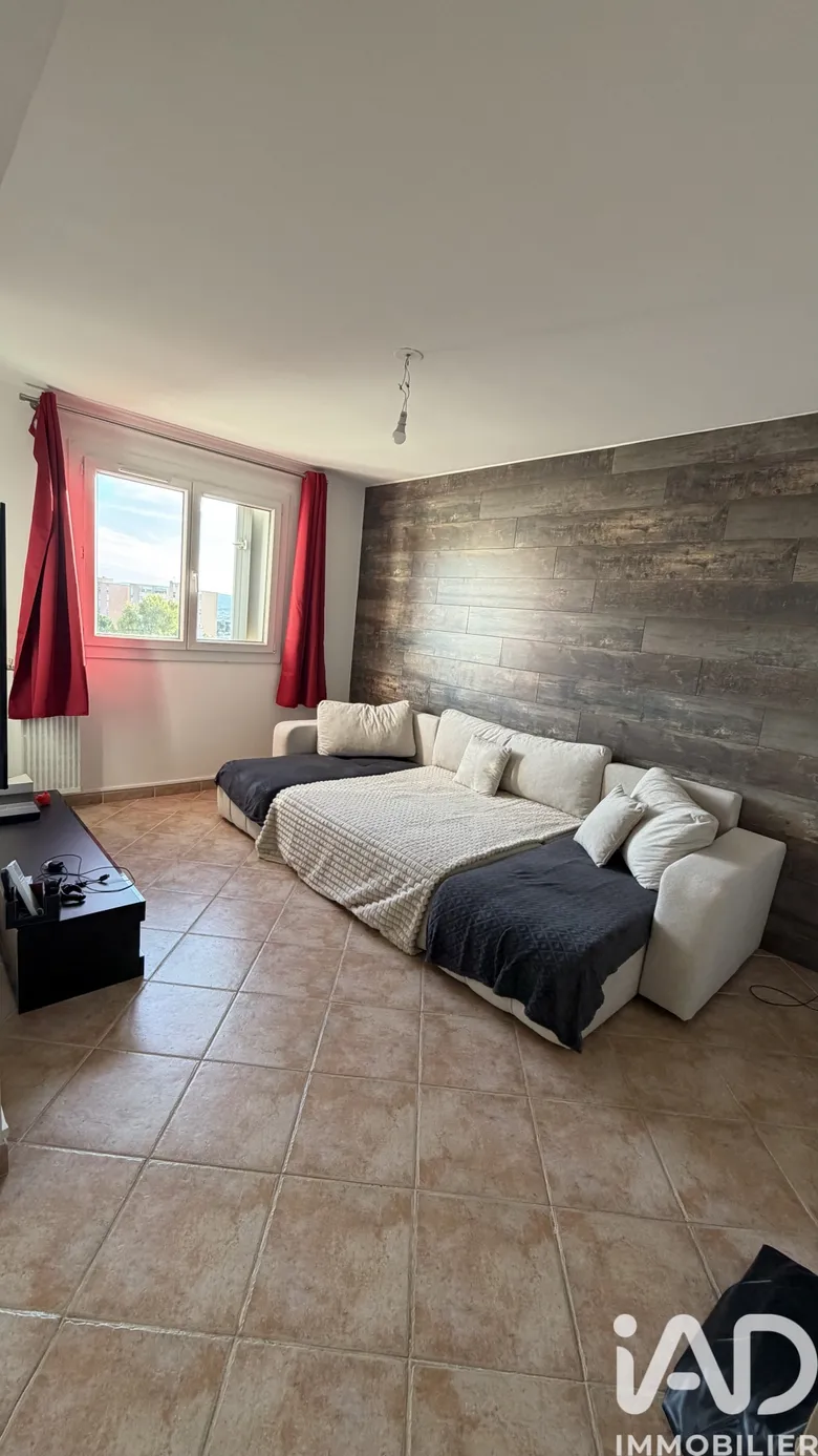 Appartement 5 pièces 98 m² · à Vitrolles · 98 m² · 269 500 €