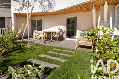 Apartment at Saint-Raphaël (83530)