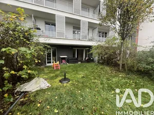 Apartment in Pantin (93500)