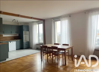 Apartment in Rueil-Malmaison (92500)