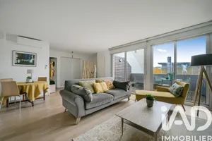 Apartment at Bois-Colombes (92270)