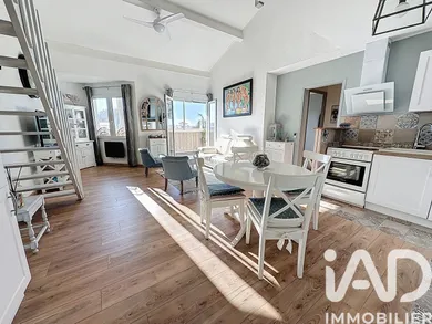 Apartment in Sanary-sur-Mer (83110)