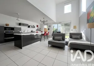 Apartment in Auzeville-Tolosane (31320)