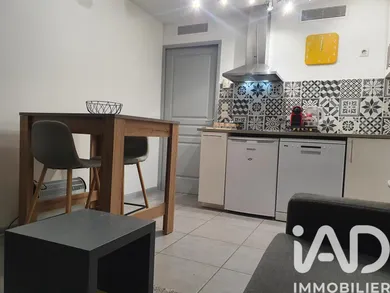 Apartment in Cannes (06150)