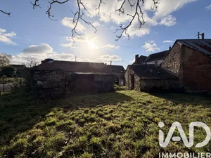 Maison de village à Bourg-l'Évêque (49520)