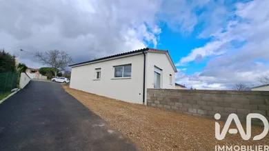 House in Ardoix (07290)