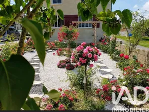 Maison de village à Saint-Remy-en-Bouzemont-Saint-Genest-et-Isson (51290)