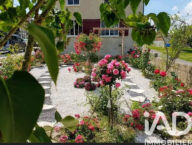 Maison de village à Saint-Remy-en-Bouzemont-Saint-Genest-et-Isson (51290)