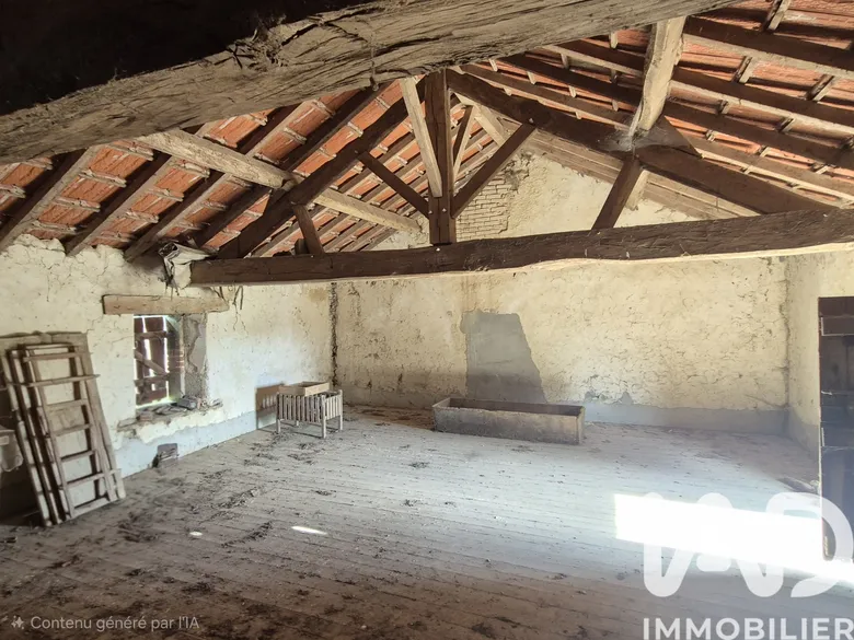 Maison 4 pièces 89 m² · à La Ferrière · 89 m² · 90 000 €