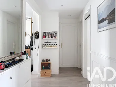 Apartment in La Garenne-Colombes (92250)