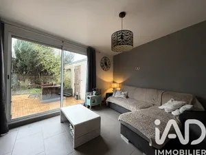 House in Périgny (94520)