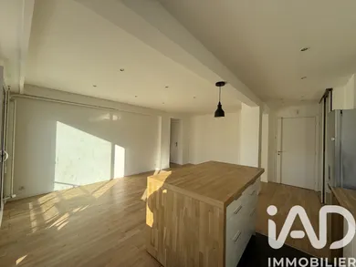 Apartment in Levallois-Perret (92300)