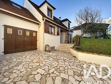 Traditional house at Épinay-sur-Orge (91360)