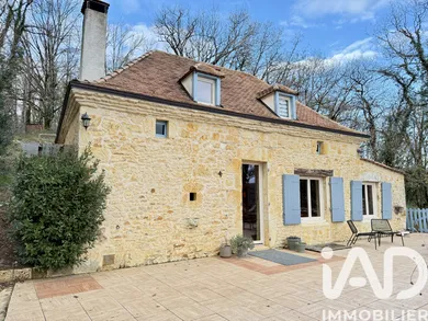 Traditional house in Salignac-Eyvigues (24590)