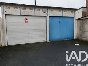 Garage at Saint-Amand-les-Eaux (59230)