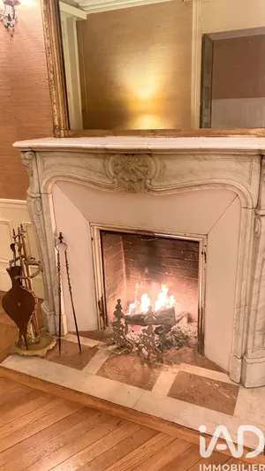 Apartment at Paris (75017)