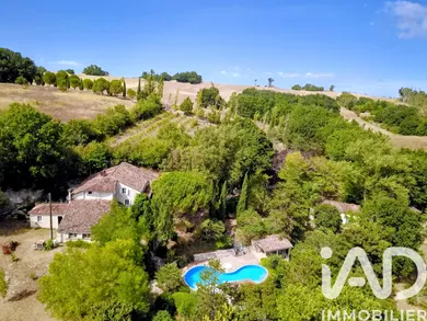 Mansion at saint clair (82400)