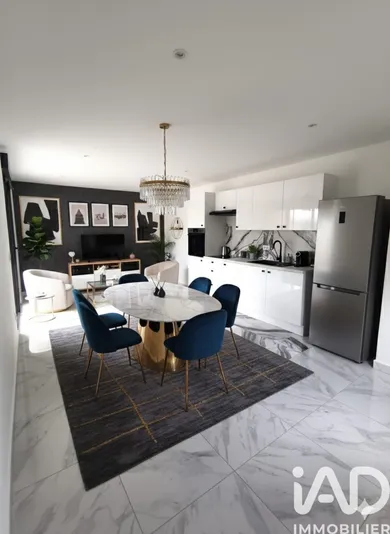 Apartment at Bezons (95870)