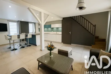 Village house in Cormainville (28140)