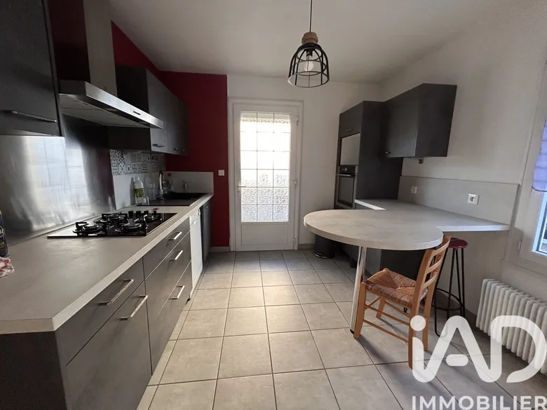 Maison 6 pièces 120 m² · à Montluçon · 120 m² · 162 000 €