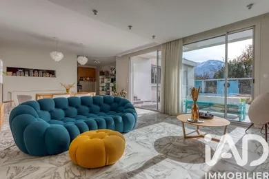 Maison d'architecte à Crolles (38920)