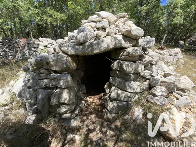 Terrain loisirs à Saint-Vallier De Thiey (06460)