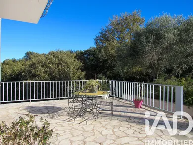 Maison traditionnelle à Les Adrets-de-l'Estérel (83600)