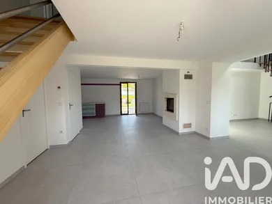 Traditional house in Châtenay-sur-Seine (77126)