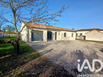 Traditional house in Sémalens (81570)
