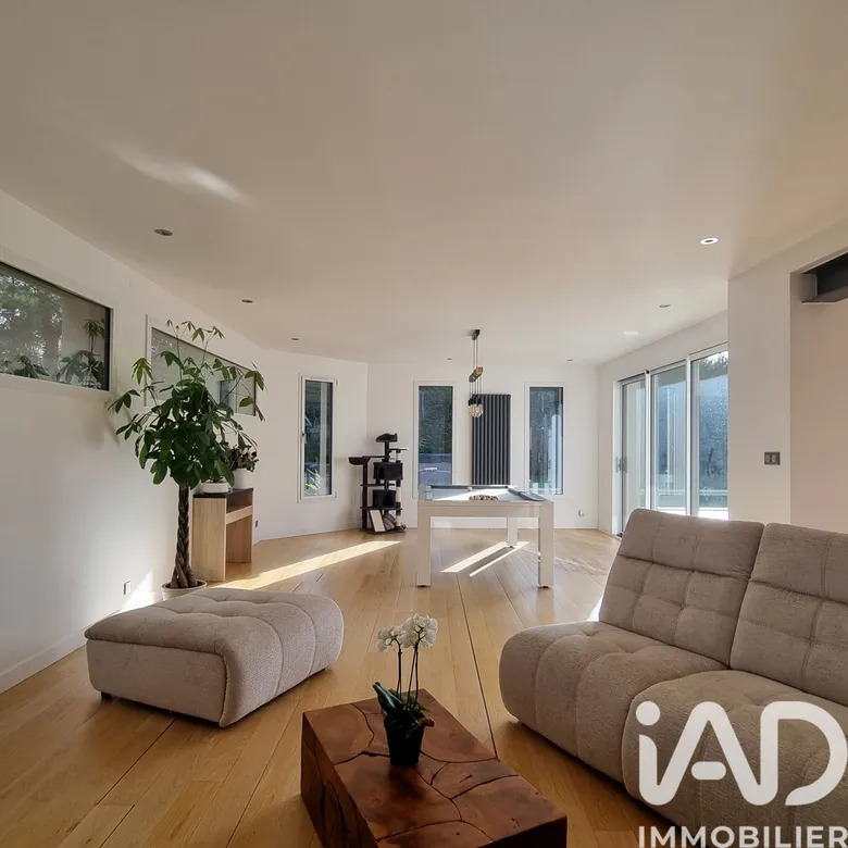 Maison 7 pièces 167 m² · à Chambray-lès-Tours · 167,3 m² · 540 000 €