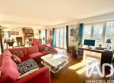 Appartement à Collonges-au-Mont-d'Or (69660)