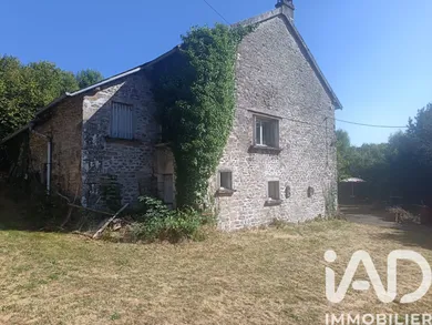 Ferme à Saint-Léger-la-Montagne (87340)