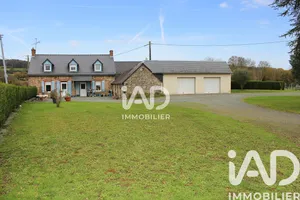 Park home at Assé-le-Bérenger (53600)