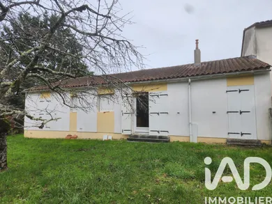 House in Soyaux (16800)