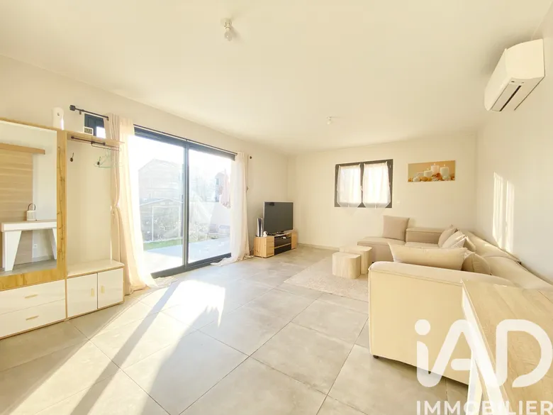 Maison 4 pièces 90 m² · à Sorgues · 90 m² · 264 000 €