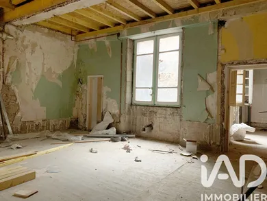 Apartment in Riom (63200)