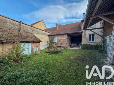 Maison de village à Fère-Champenoise (51230)