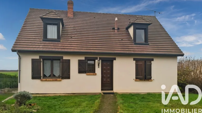 Maison 5 pièces 133 m² · à Juvignies · 133 m² · 248 900 €