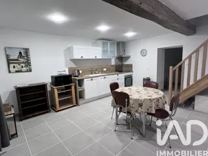 Village house at Longué-Jumelles (49160)