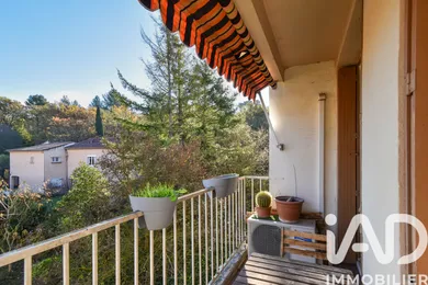 Apartment in Auriol (13390)