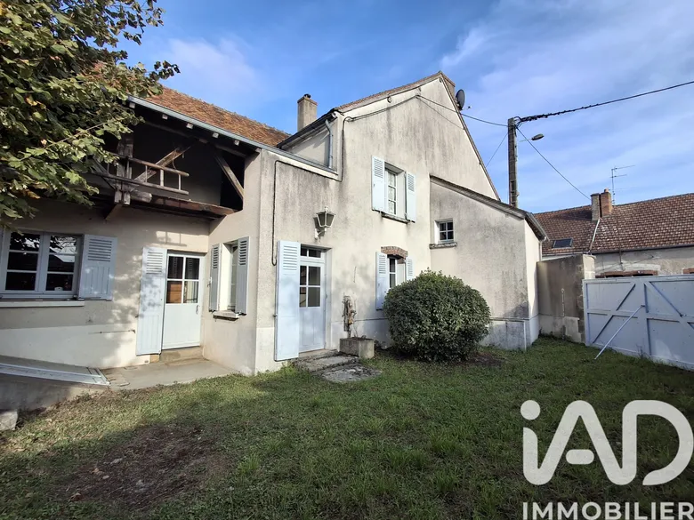 Maison 7 pièces 175 m² · à Ousson-sur-Loire · 175 m² · 199 000 €